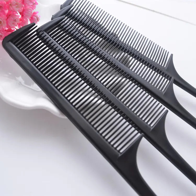 Black Tail Comb